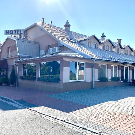 Penzion Na Císařství Hotel Horni Sucha Exterior foto